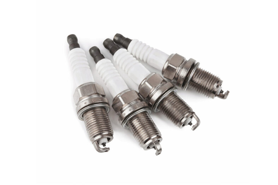 Set (4pcs) Denso Platinum TT Spark Plugs Stock 4503 Platinum Core .039″(1.0mm) Gap Size